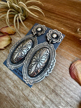 Load image into Gallery viewer, Leander Tahe Sterling Silver Earrings