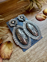 Load image into Gallery viewer, Leander Tahe Sterling Silver Earrings