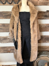 Load image into Gallery viewer, Fancy Fur Coat
