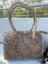 Load image into Gallery viewer, Pecos Barrel Bag
