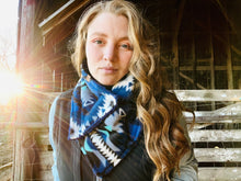 Load image into Gallery viewer, Adaire - Cowboy Cowl

