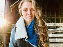 Load image into Gallery viewer, Elizabeth - Cowboy Cowl
