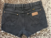 Load image into Gallery viewer, Vintage Wranglers - BLACK - fits 6/8 - #3
