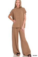 Load image into Gallery viewer, Ribbed Pant Set - Brown
