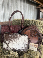 Load image into Gallery viewer, Canteen Purse
