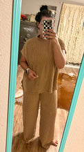 Load image into Gallery viewer, Ribbed Pant Set - Brown
