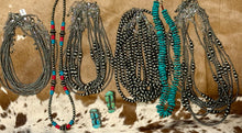 Load image into Gallery viewer, Red &amp; Turquoise Necklace
