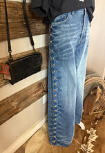 Load image into Gallery viewer, Bandera Crossbody

