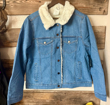 Load image into Gallery viewer, Denver Denim Jacket
