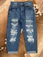 Load image into Gallery viewer, Mom Jeans - Dark Wash
