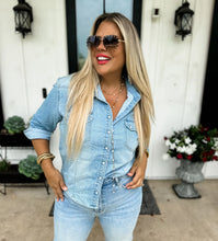 Load image into Gallery viewer, Denim Pearlsnap - S/M only
