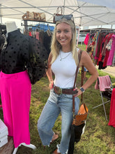 Load image into Gallery viewer, Annie Jeans
