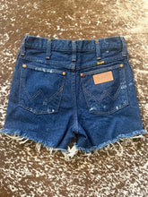Load image into Gallery viewer, Vintage Wranglers - NO HOLES
